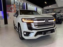 تۆیۆتا لاند کروزەر